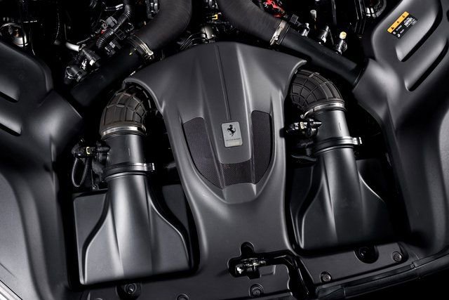 Certified 2019 Ferrari Portofino image 16