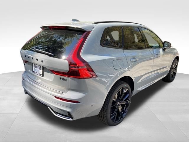 New 2026 Volvo XC60 T8 Ultra w/ Protection Package Premier AWD/4WD image 7