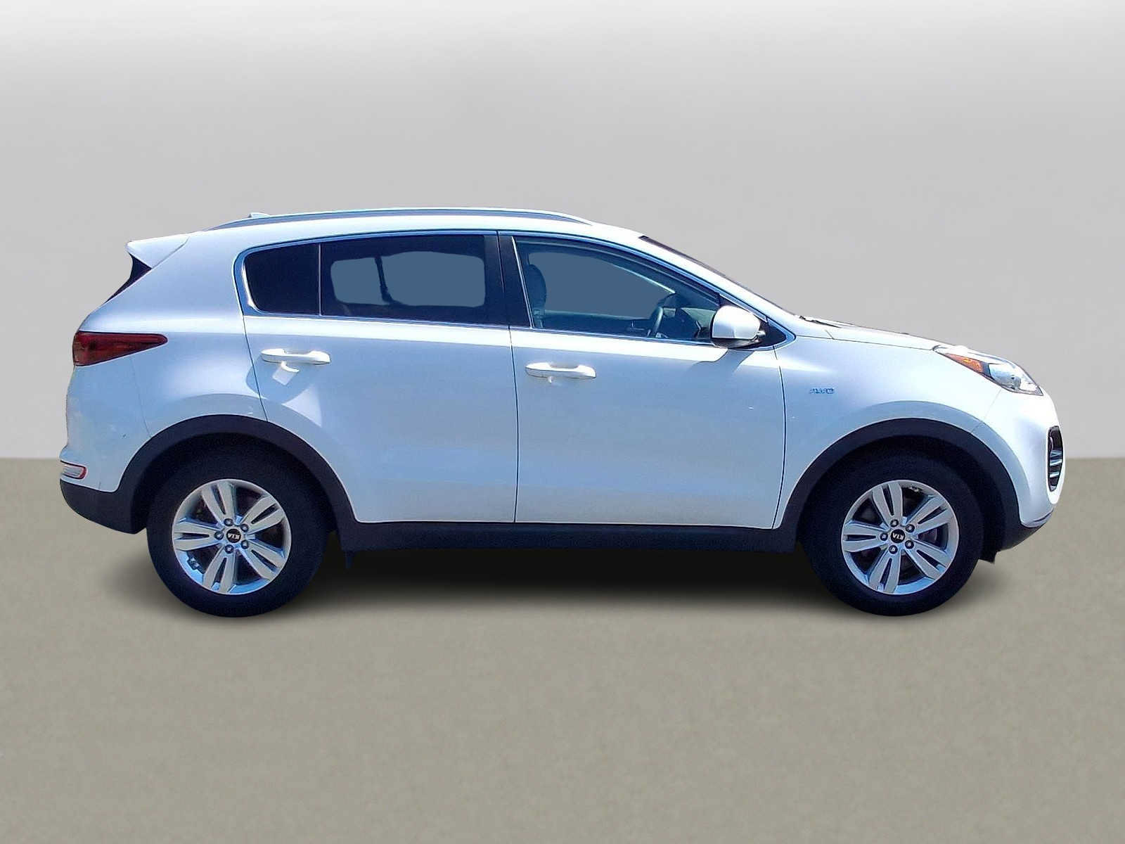 Used 2017 Kia Sportage LX w/ LX Popular Package AWD/4WD image 32