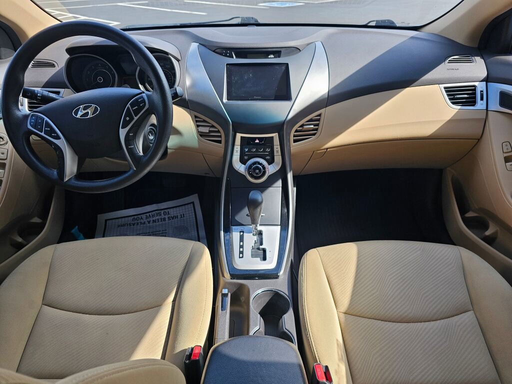 Used 2011 Hyundai Elantra GLS w/ Preferred Equipment Pkg 3 FWD image 19