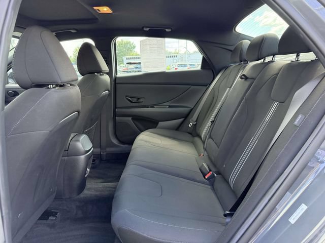 Used 2026 Hyundai Elantra SEL Sport Premium w/ Cargo Package FWD image 13