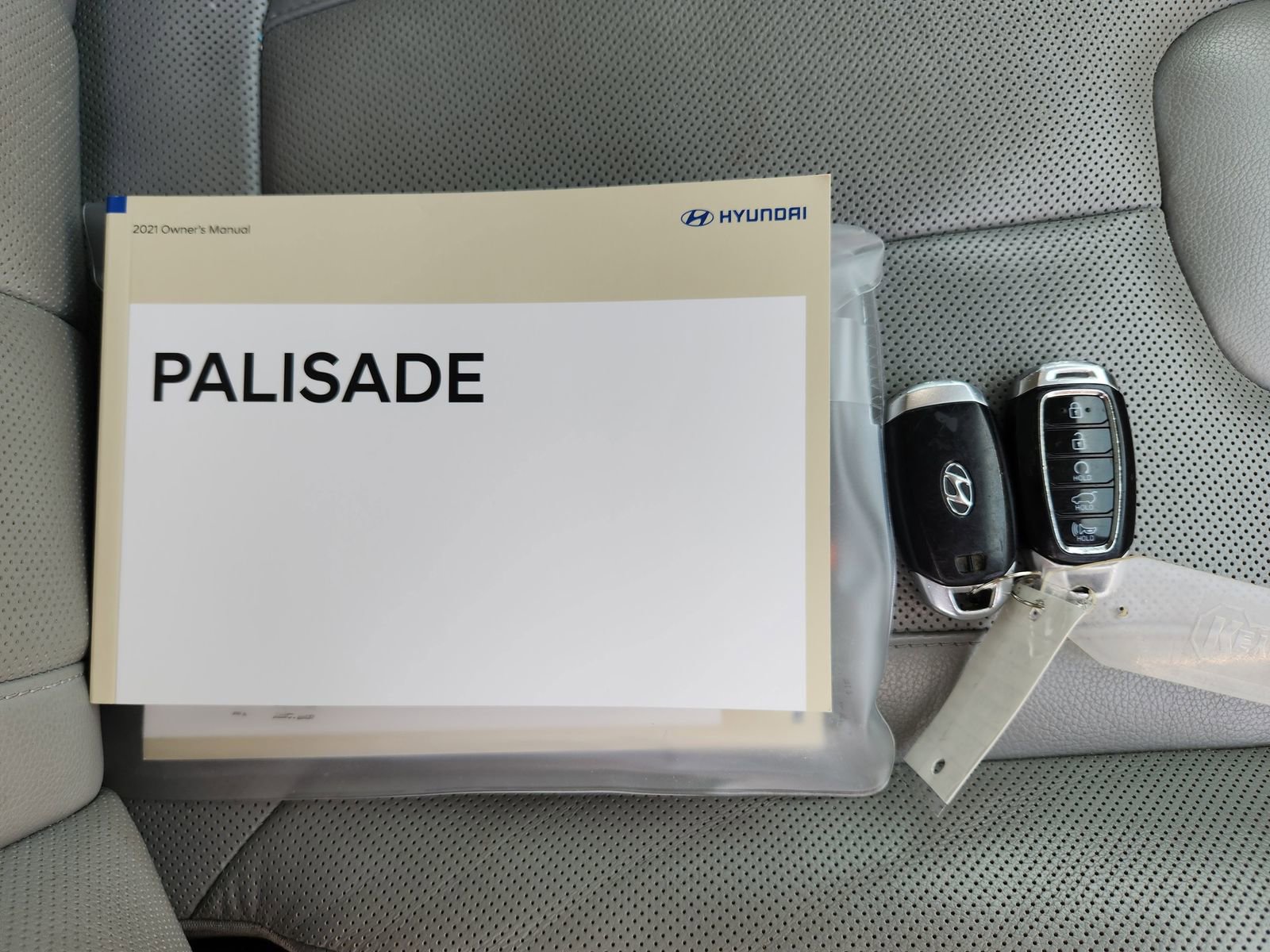 Used 2021 Hyundai Palisade SEL w/ Premium Package FWD image 43