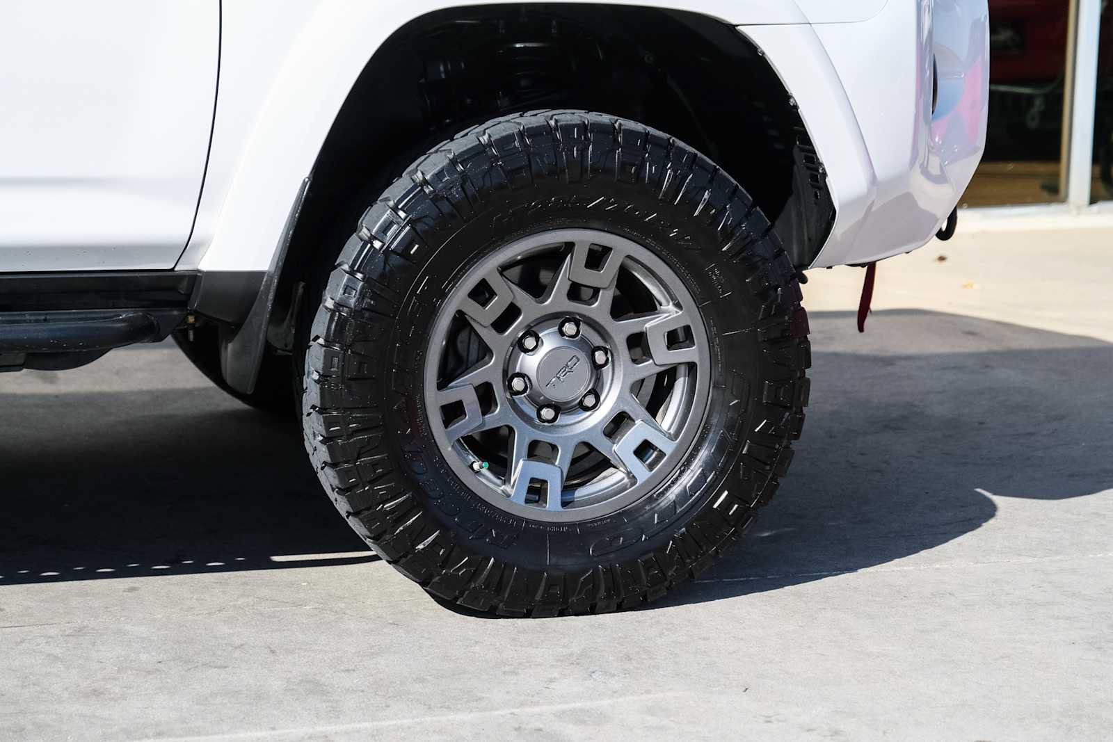 Used 2020 Toyota 4Runner Venture w/ Moonroof Package AWD/4WD image 8