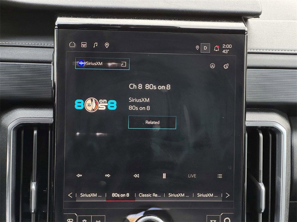 Used 2025 GMC Acadia Elevation image 4