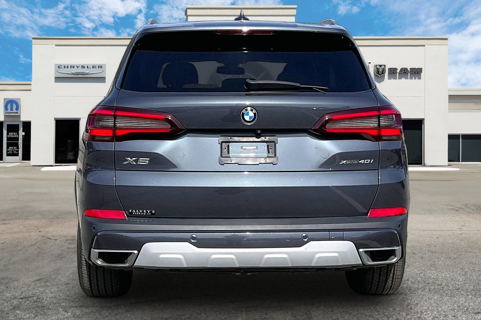 Used 2021 BMW X5 xDrive40i w/ Premium Package image 4