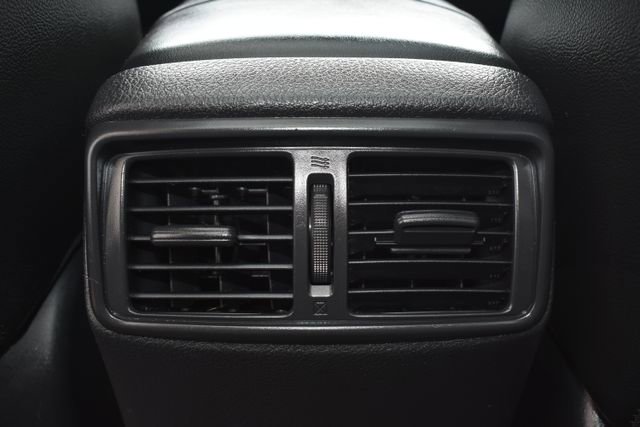 Used 2017 Nissan Rogue SL w/ SL Premium Package AWD/4WD image 37