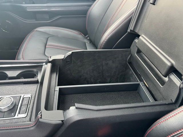 Certified 2024 Ford Expedition Limited image 24