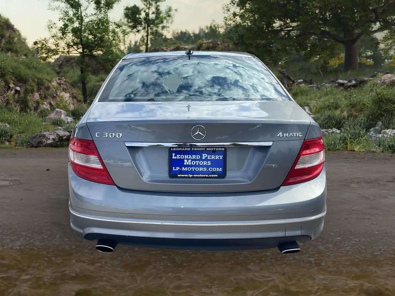 Used 2011 Mercedes-Benz C 300 4MATIC Sedan image 7