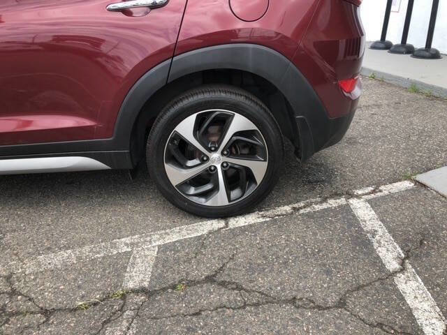 Used 2017 Hyundai Tucson Limited w/ Cargo Package image 10