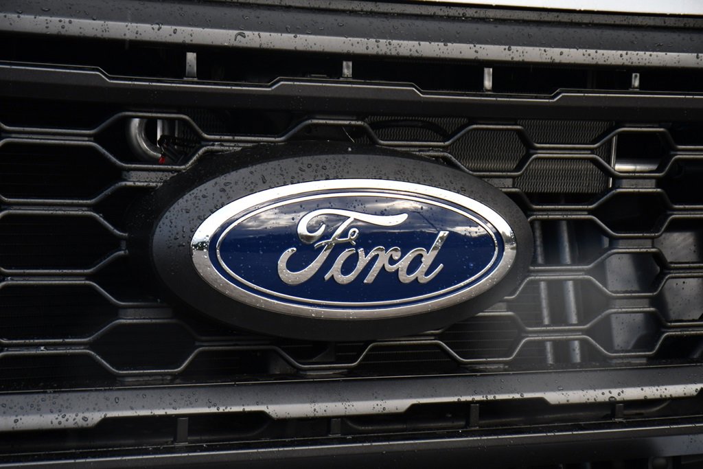 New 2026 Ford F250 4x4 Regular Cab Super Duty image 33