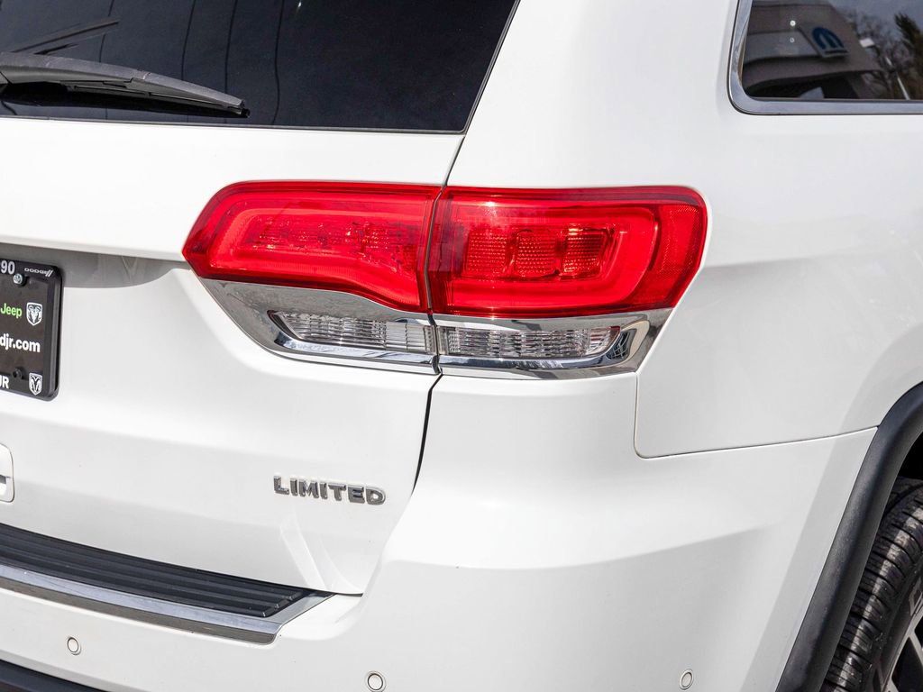 Used 2019 Jeep Grand Cherokee Limited AWD/4WD image 38