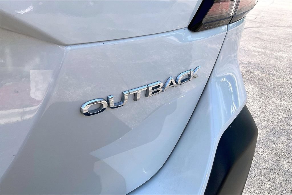 Certified 2024 Subaru Outback Limited AWD/4WD image 9