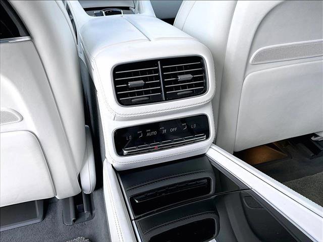 Used 2023 Mercedes-Benz Maybach GLS 600 4MATIC image 25