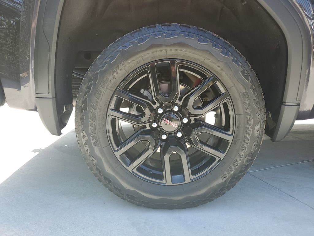 Used 2023 GMC Sierra 1500 Elevation w/ X31 Off-Road Package AWD/4WD image 6