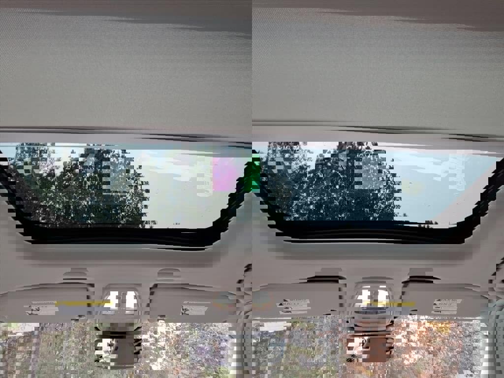 New 2026 Volvo XC60 B5 Ultra w/ Protection Package Premier image 15