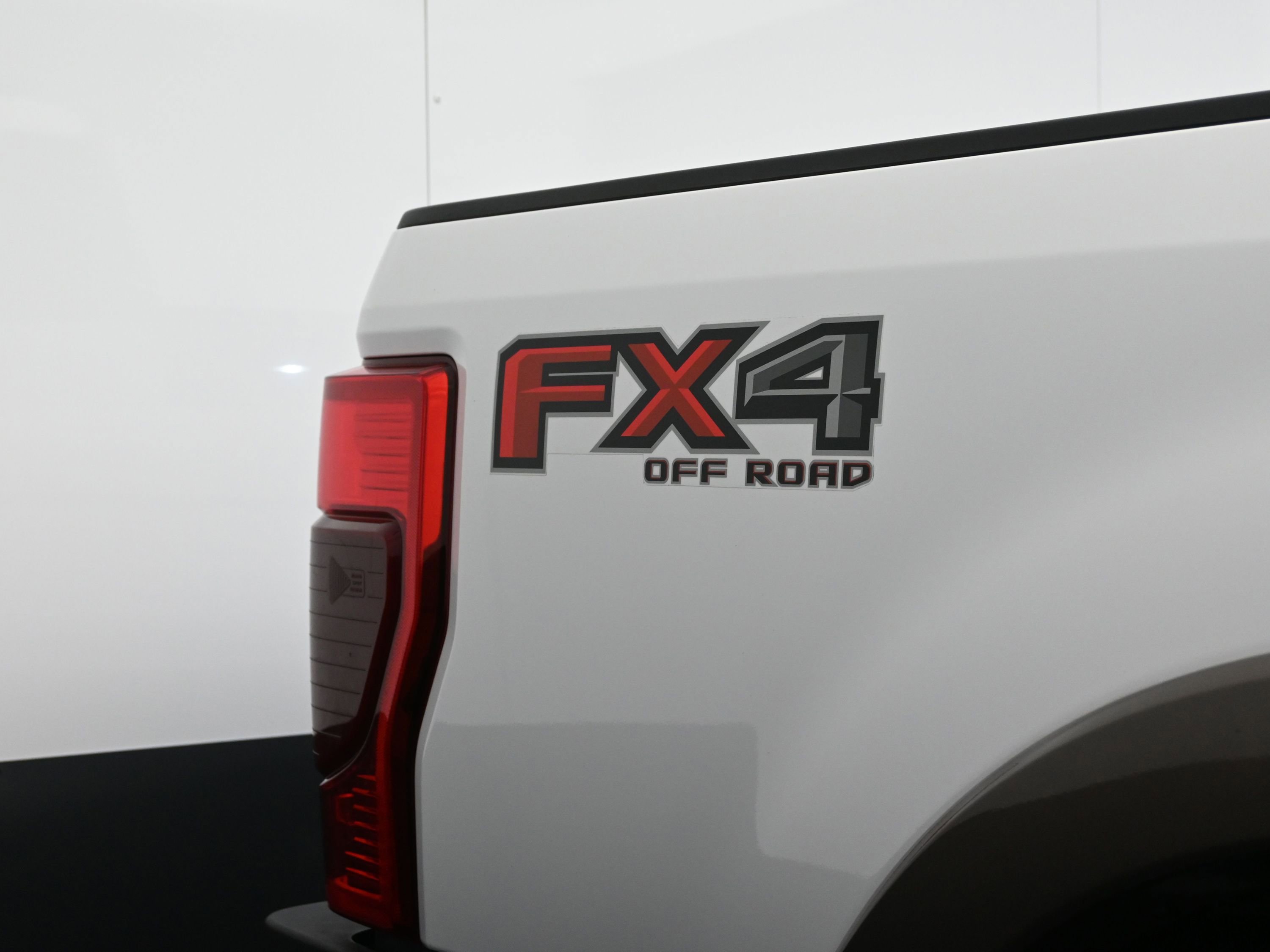 Used 2020 Ford F250 King Ranch w/ FX4 Off-Road Package image 49