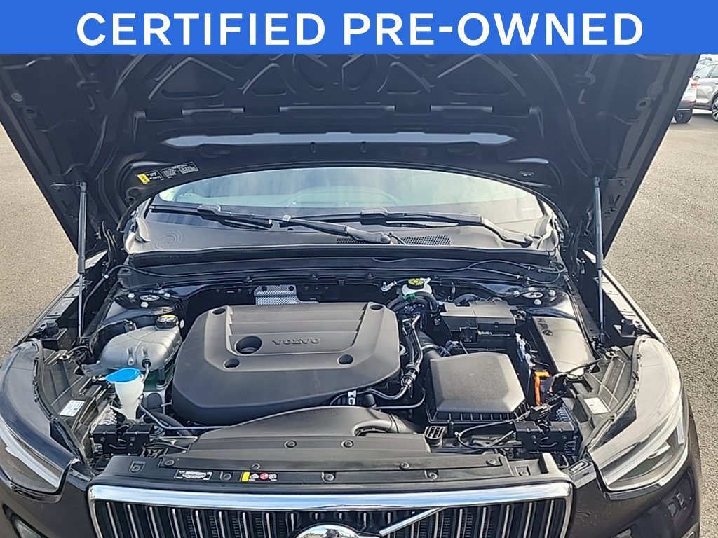 Used 2024 Volvo XC40 B5 Plus w/ Protection Package Premier AWD/4WD image 29