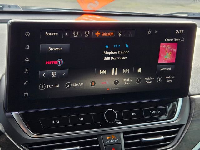 Used 2023 Nissan Altima 2.5 SV w/ SV Premium Package image 14