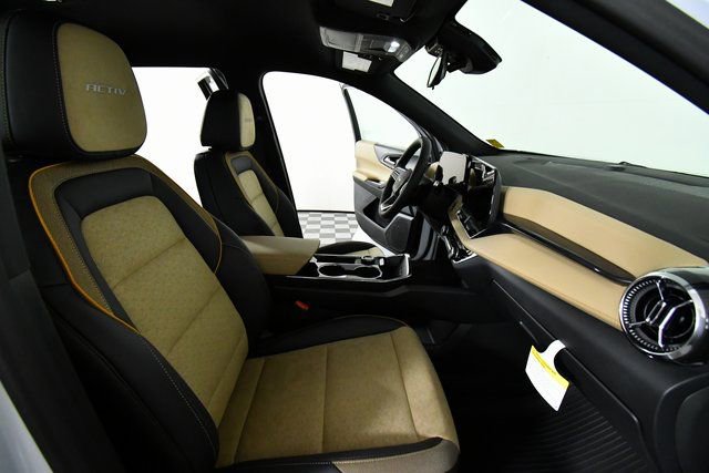 New 2026 Chevrolet Equinox ACTIV w/ LPO, Floor Liner Package image 22