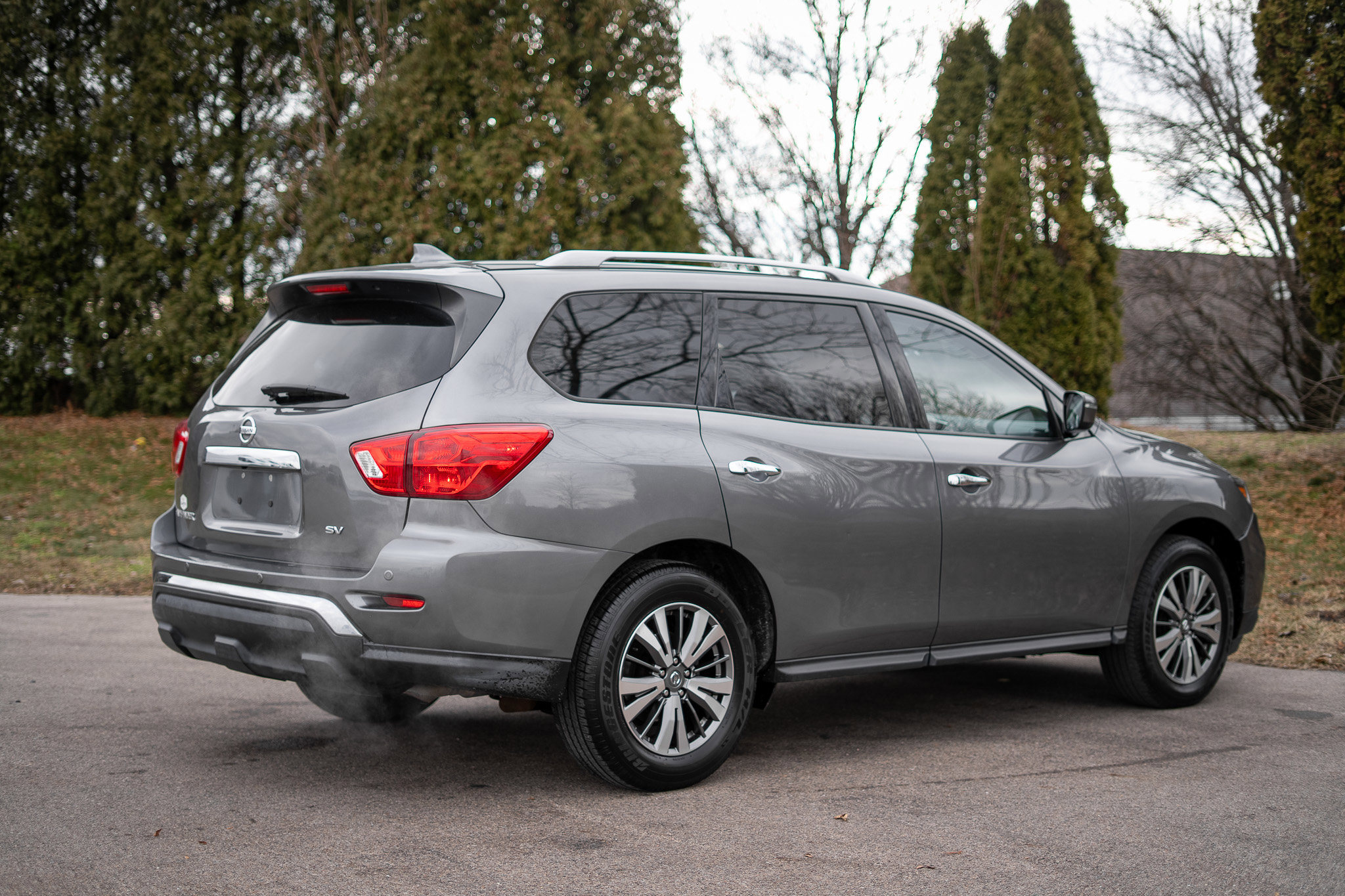 Used 2019 Nissan Pathfinder SV image 5