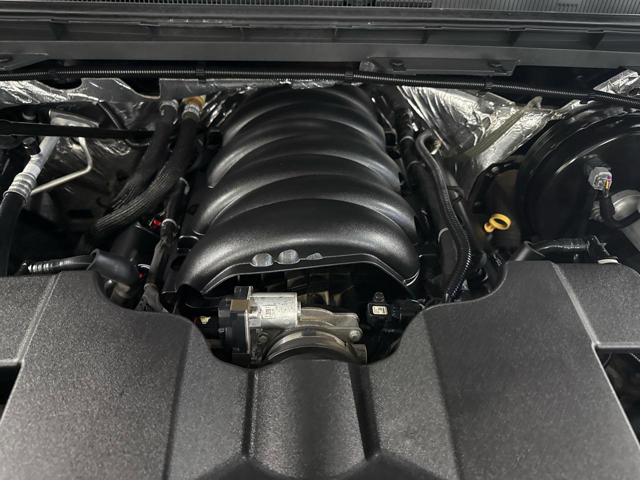 Used 2015 GMC Sierra 1500 SLT w/ SLT Crew Cab Value Package image 67