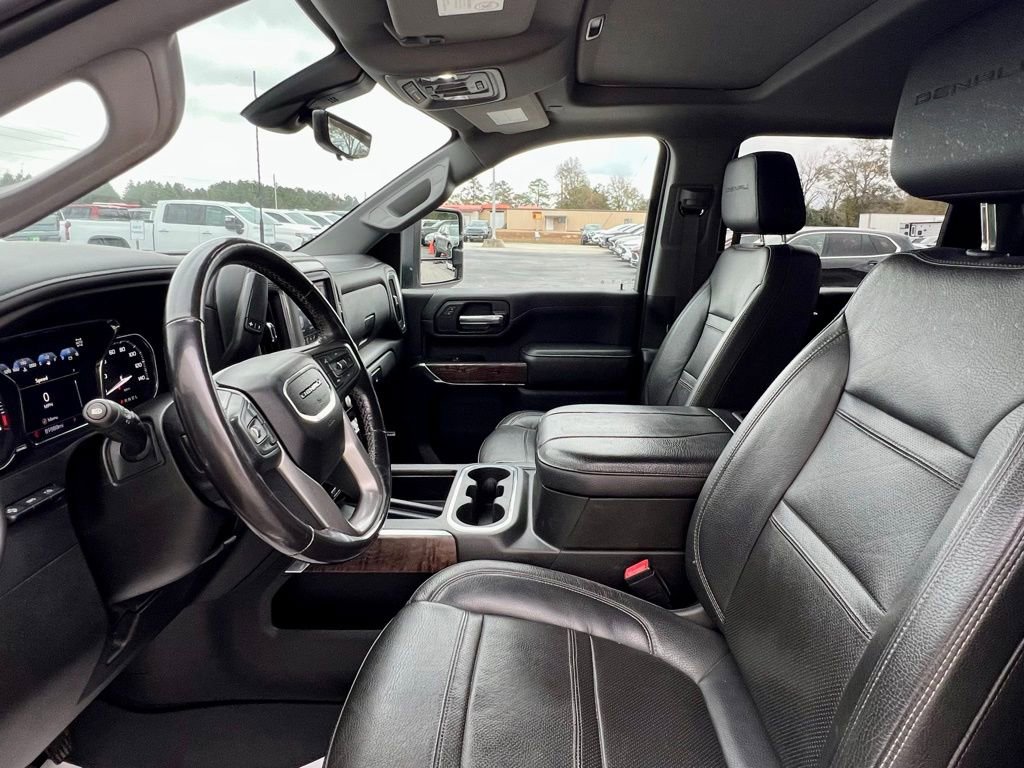 Used 2023 GMC Sierra 3500 Denali w/ Denali Ultimate Package image 20
