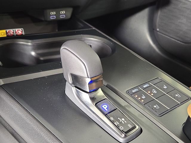 New 2025 Lexus UX 300h AWD image 21