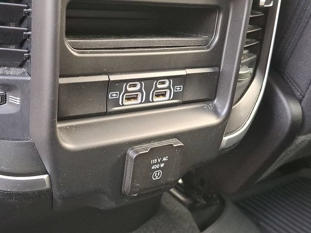 Used 2022 RAM 1500 Big Horn AWD/4WD image 11