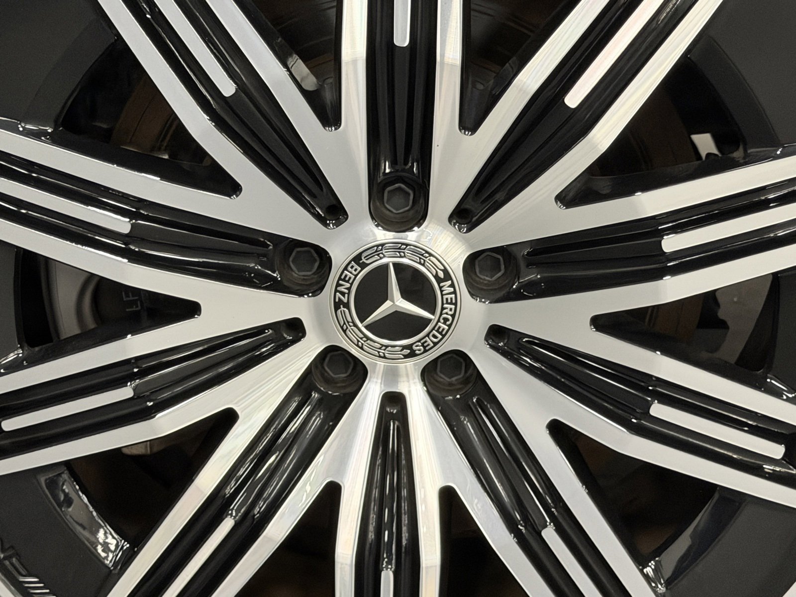 Used 2025 Mercedes-Benz EQE 350+ SUV image 18