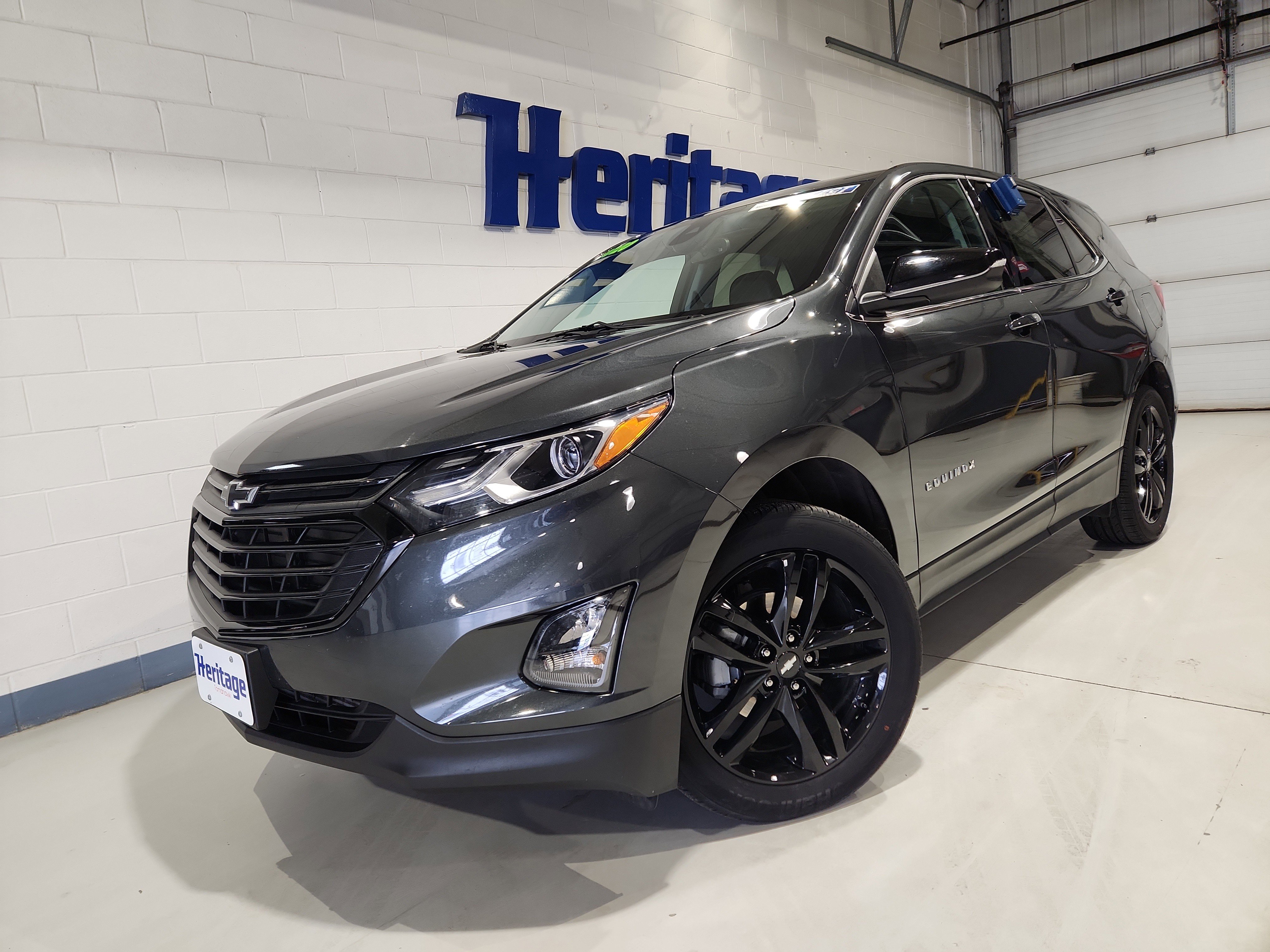 Used 2020 Chevrolet Equinox LT w/ Sport Edition image 1