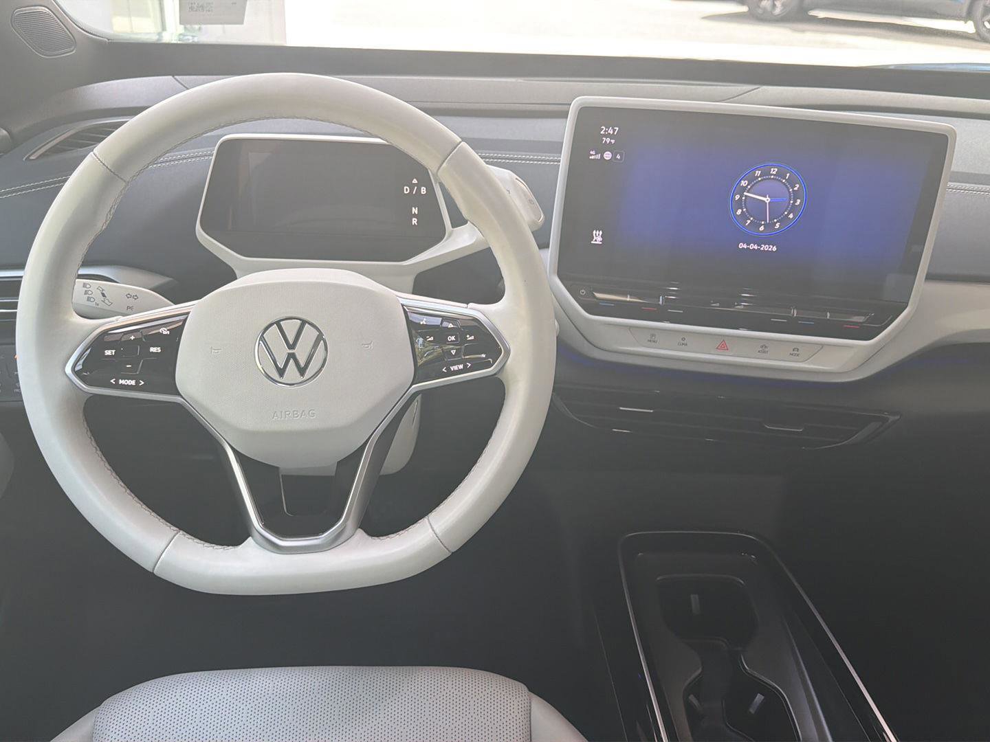 Used 2023 Volkswagen ID.4 Pro S Plus image 17