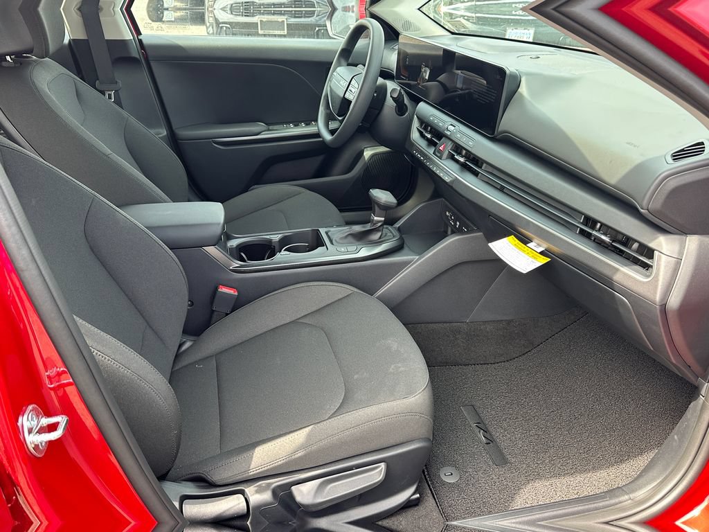 New 2026 Kia K4 FWD image 6