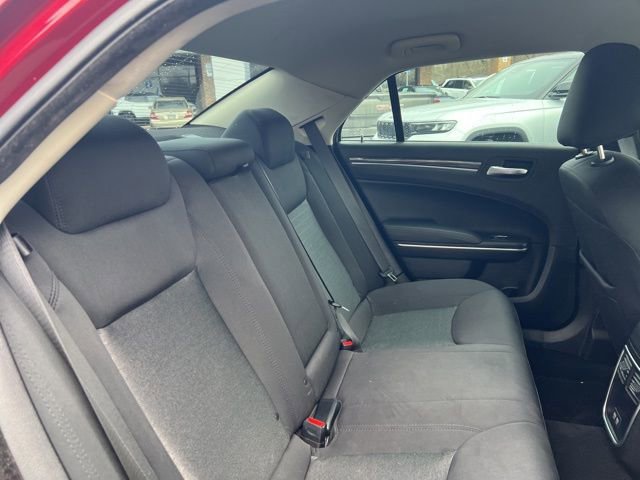 Used 2021 Chrysler 300 Touring w/ Chrome Appearance Package image 23