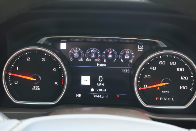 Used 2022 Chevrolet Silverado 2500 LTZ w/ LTZ Premium Package AWD/4WD image 9
