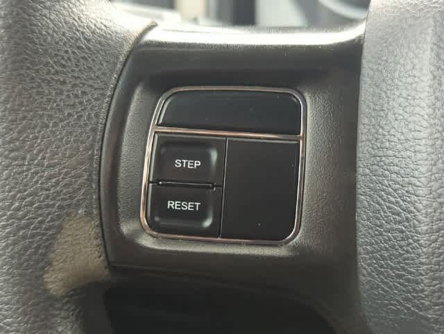 Used 2012 RAM 1500 Express RWD image 22