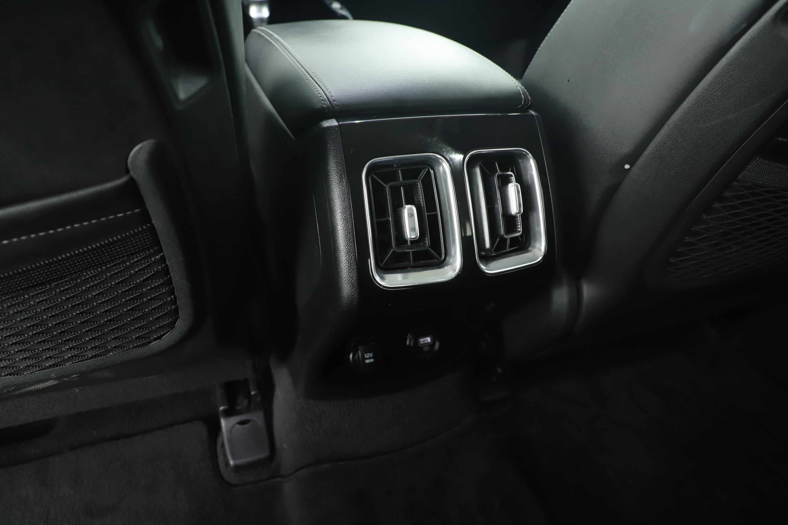 Used 2022 Kia Sorento SX image 25