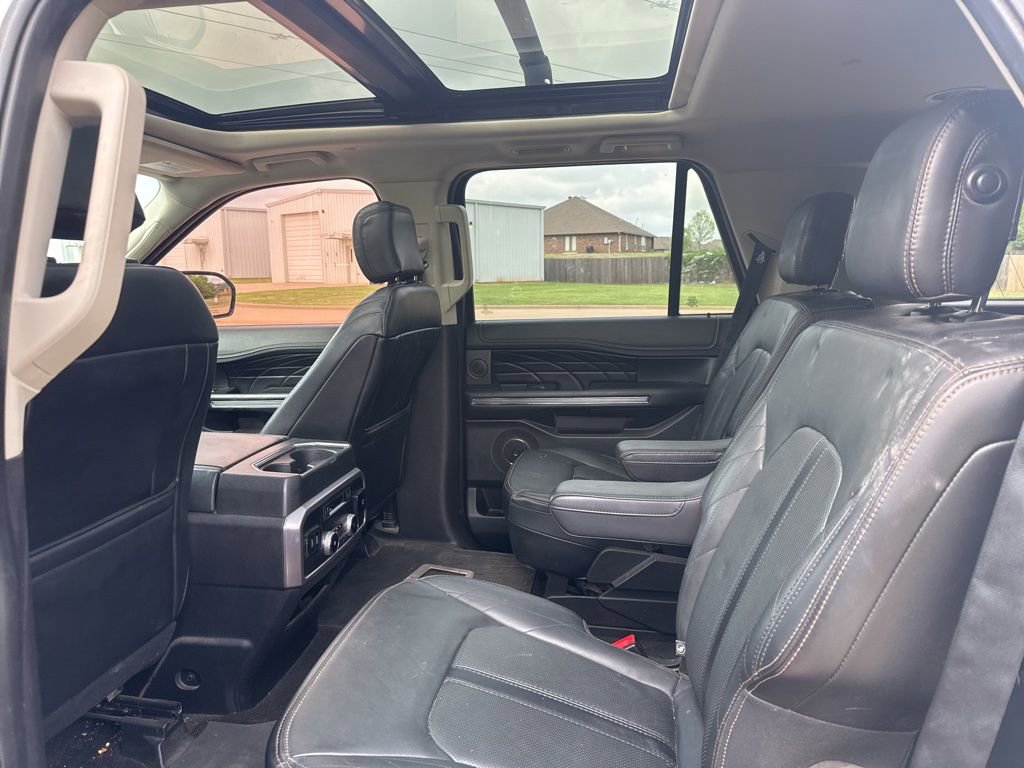 Used 2019 Ford Expedition Platinum AWD/4WD image 6