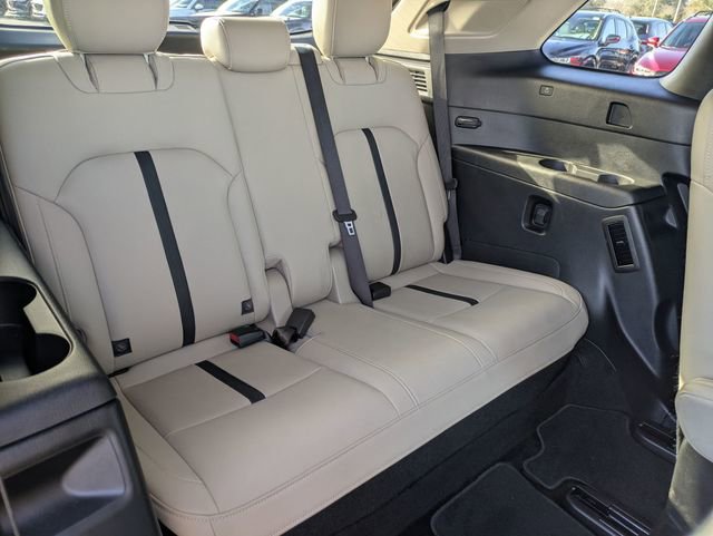 Used 2024 MAZDA CX-90 3.3 Turbo w/ Premium Package image 33