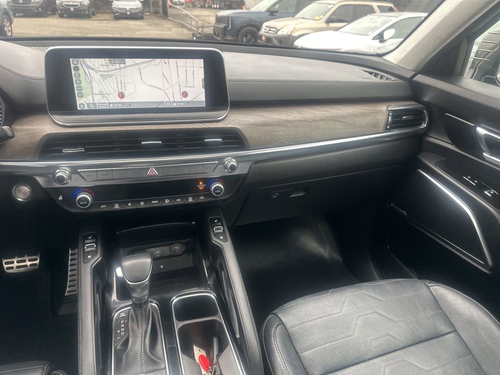 Used 2021 Kia Telluride SX w/ SX Prestige Package image 32