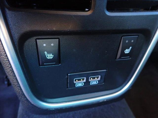 Used 2018 Chrysler 300 Limited image 10