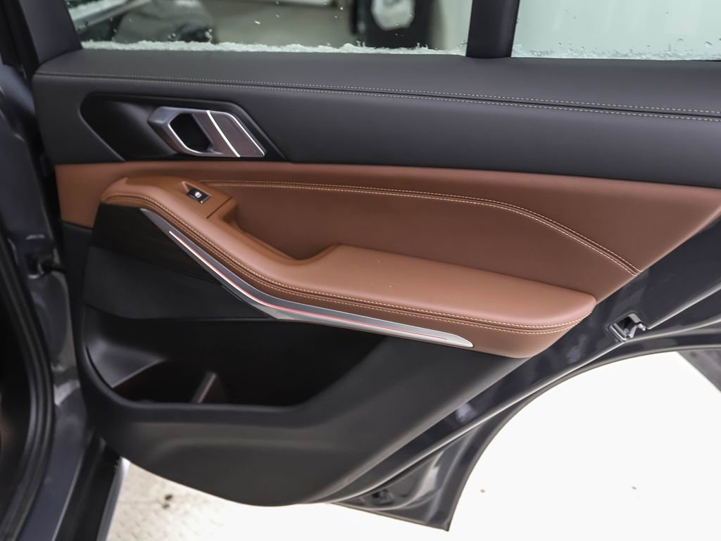 Certified 2024 BMW X5 xDrive40i w/ Parking Assistance Package image 23