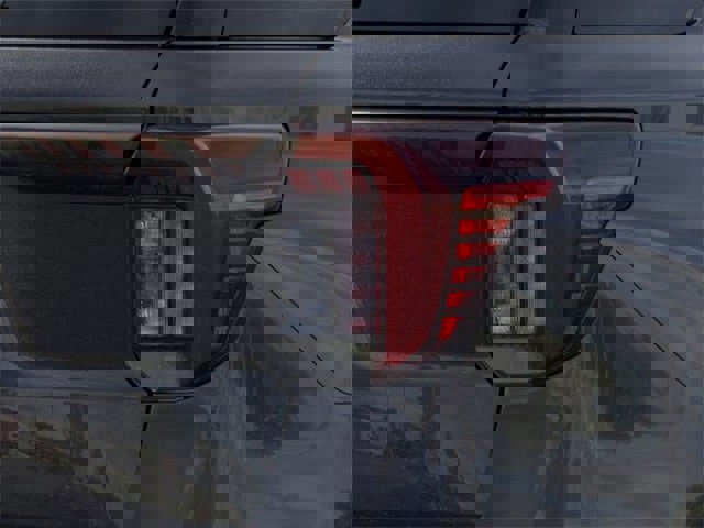 New 2025 Ford Explorer Active w/ Active Comfort Package image 21