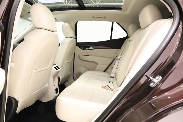 Used 2022 Buick Envision Avenir w/ Technology Package II image 29