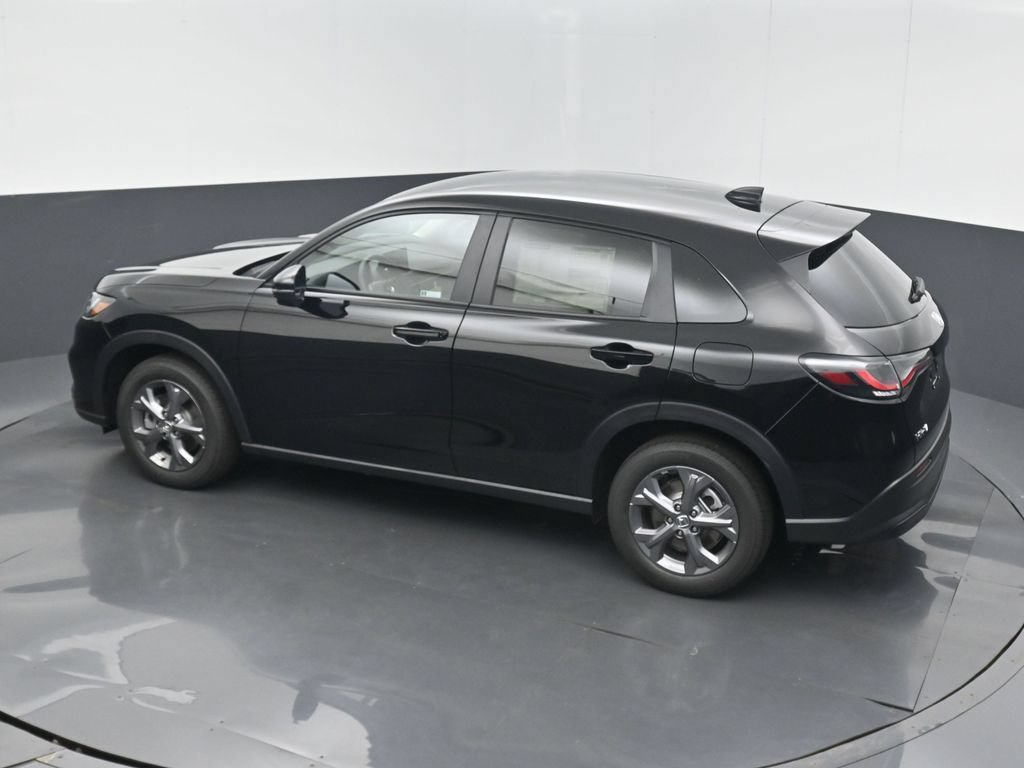 New 2027 Honda HR-V LX image 15