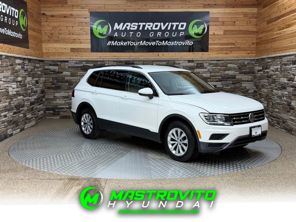 Used 2019 Volkswagen Tiguan SE w/ 3rd Row Seat Package AWD/4WD image 1