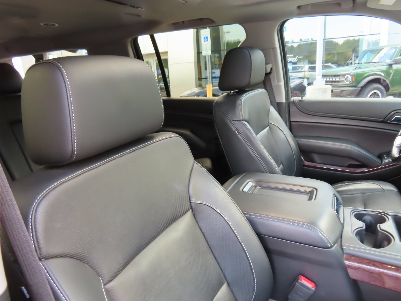 Used 2019 GMC Yukon XL SLT w/ Open Road Package AWD/4WD image 36