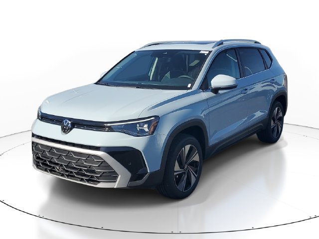 New 2027 Volkswagen Taos SE AWD/4WD image 2