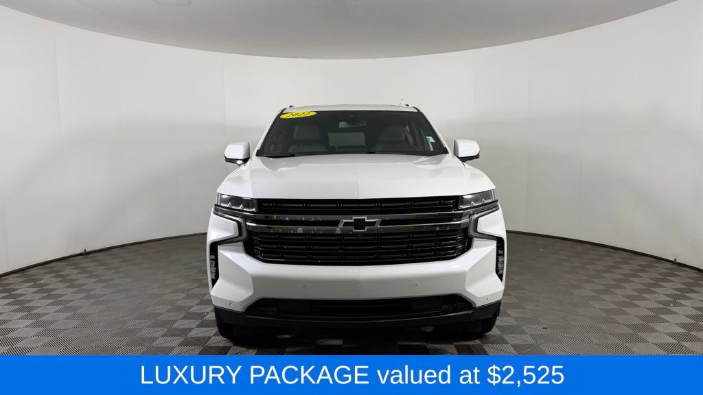 Used 2022 Chevrolet Tahoe RST w/ Luxury Package AWD/4WD image 2