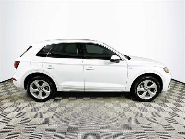 Certified 2025 Audi Q5 2.0T Premium Plus w/ Premium Plus Package image 8