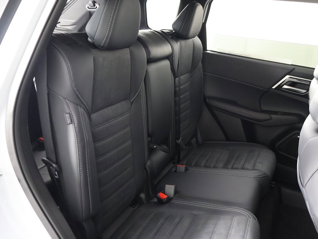 New 2025 Mitsubishi Outlander Trail Edition image 35